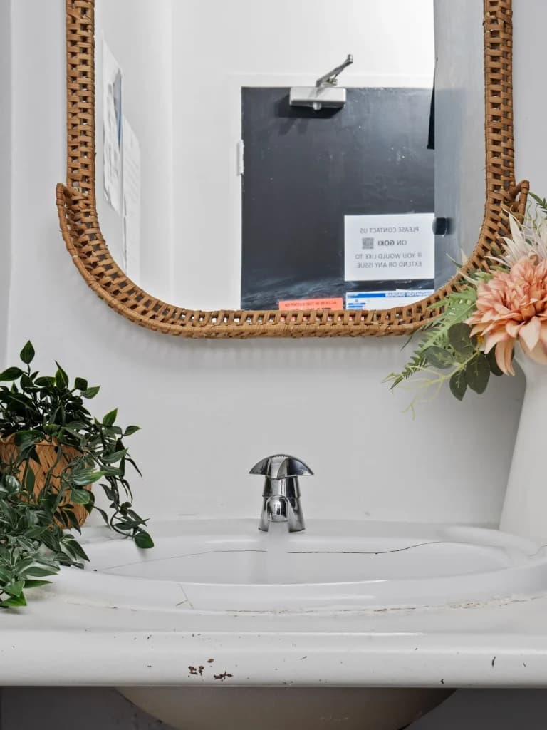 Private Room with Harbour View (2 People Max) - Photo 1