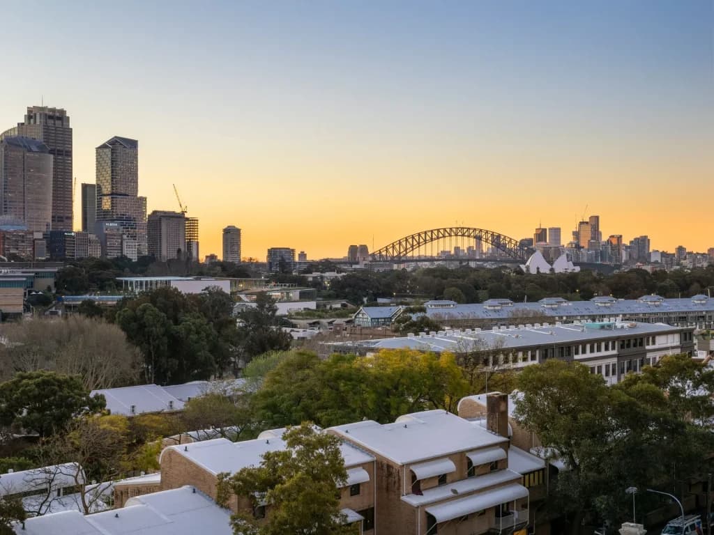 Private Room with Harbour View Room (4 People Max) - Photo 1