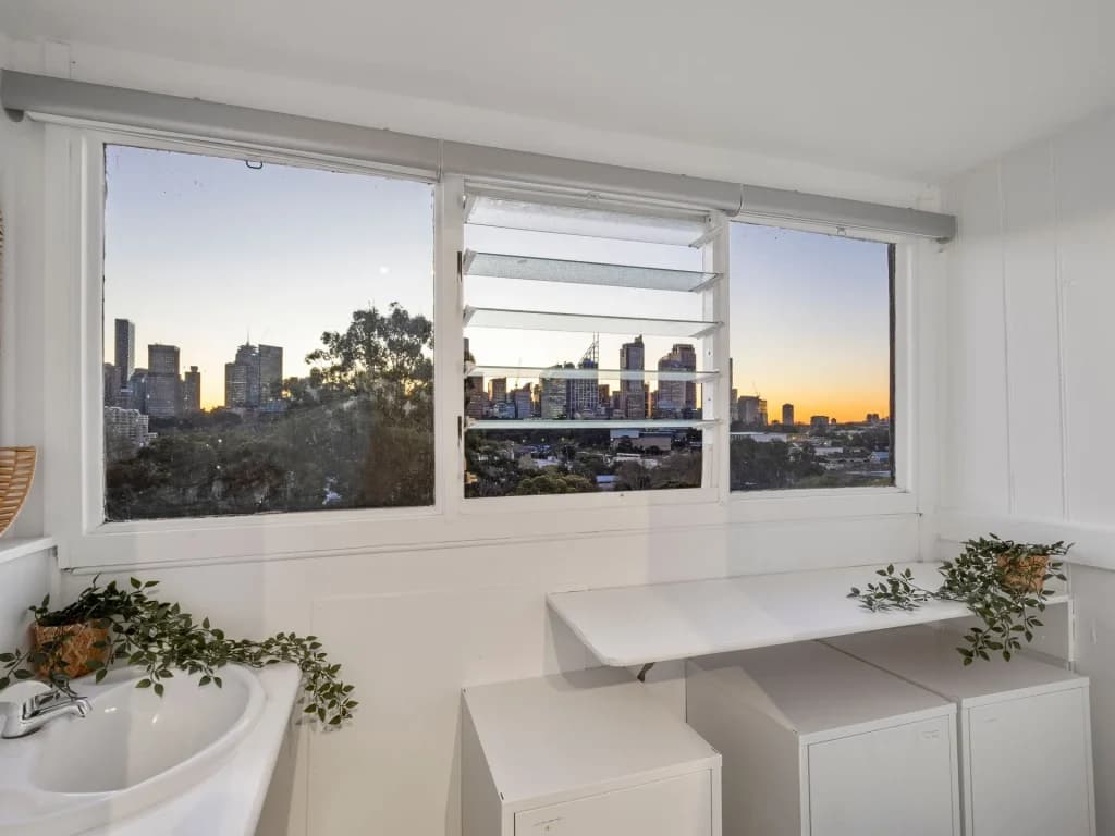 Private Room with Harbour View Room (4 People Max) - Photo 3