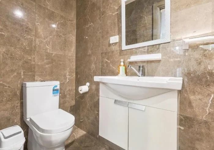 Private Room Female only Ensuite (4 People Max) - Photo 3