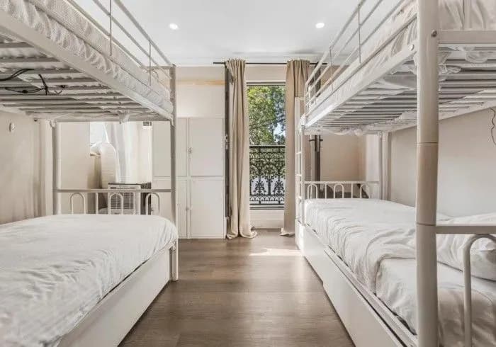 Private Room Female only Ensuite (4 People Max) - Photo 4