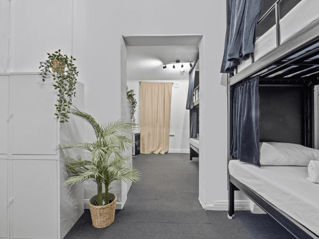 Private Room for 2 Beds Shared — Photo 2