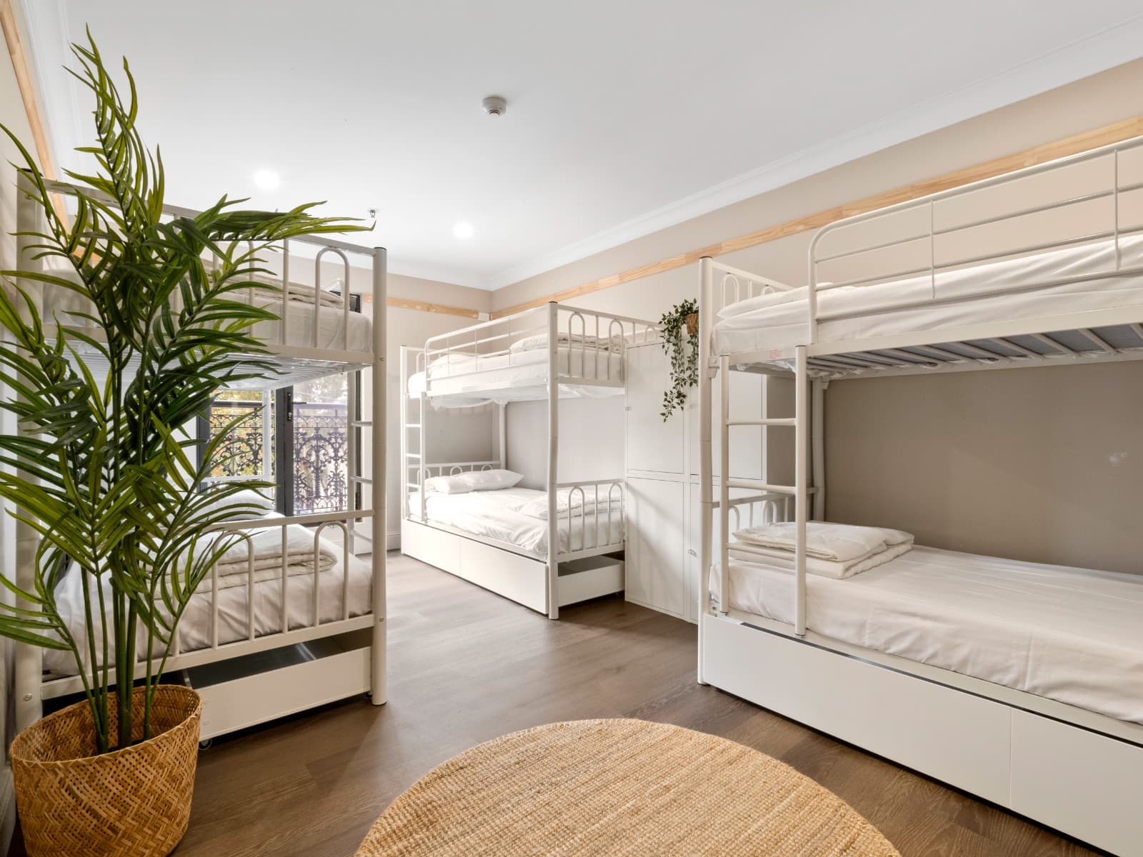 Sydney Hostel Packing List: What to Bring for a Better Stay